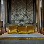 Twentyseven - Small Luxury Of The World מלון