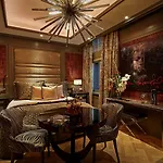 Twentyseven - Small Luxury Of The World מלון 5*