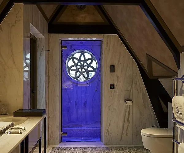 Hotel Twentyseven - Small Luxury Of The World 5*